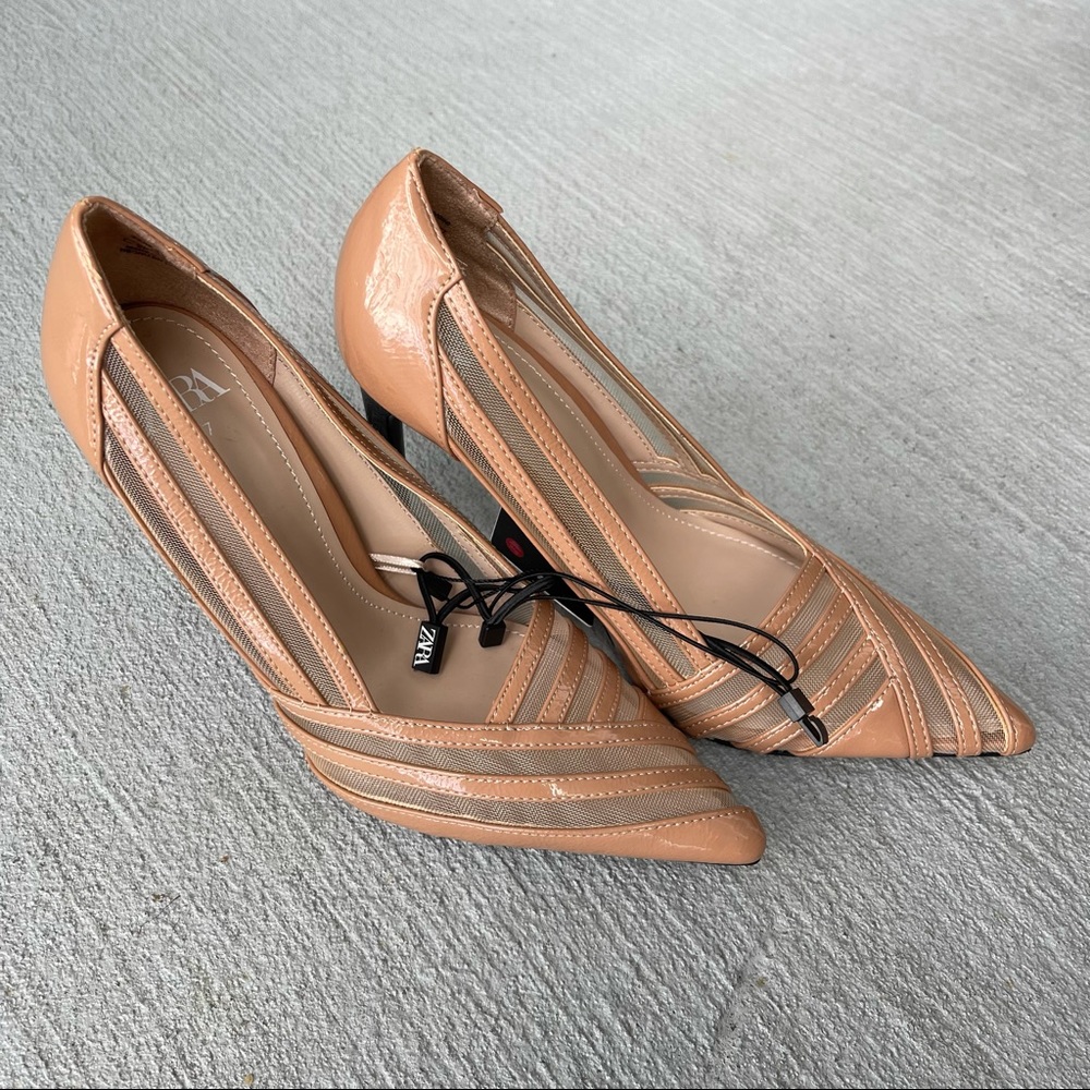 NWOB Zara beige high heel stiletto shoes